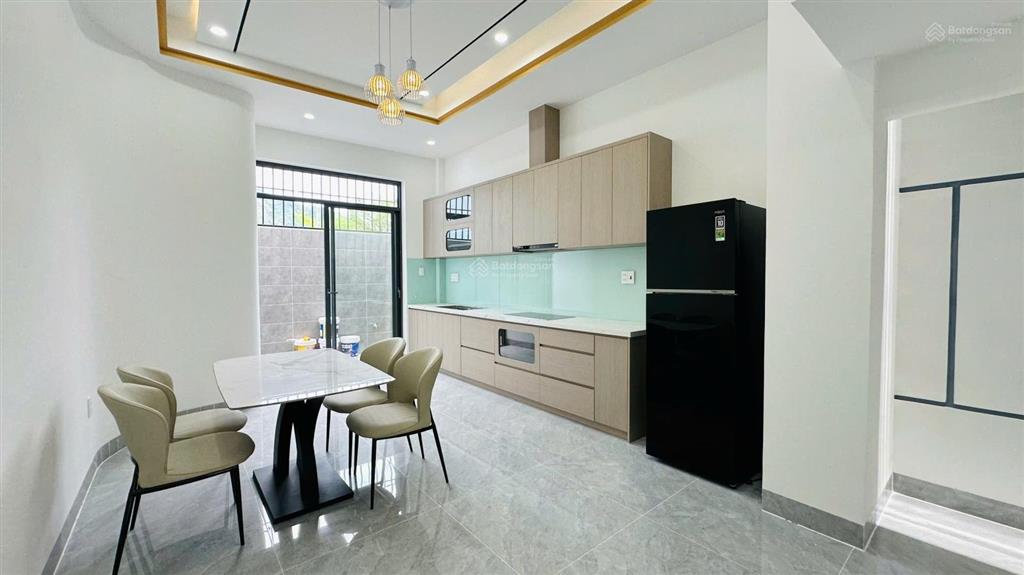 Nhân  nhà 4tầng đường t8, kdt an bình tân gần sông, đối diện sungroup