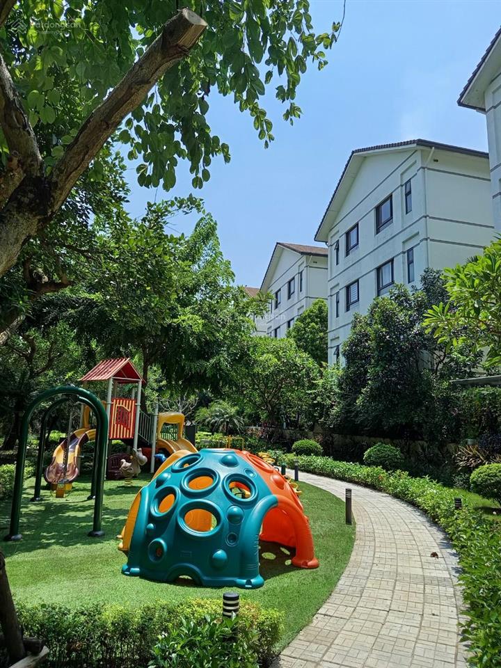 Bt vinhomes thăng long lô góc  bt 177.1m2 giá rẻ