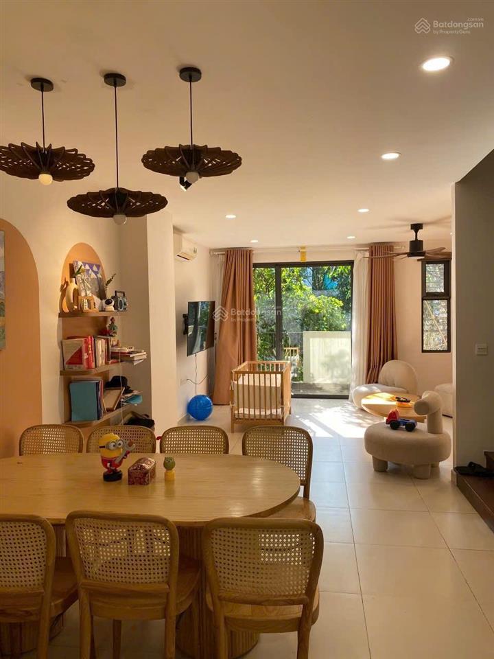 Chính chủ bán căn góc liền kề 90m2, giá tốt