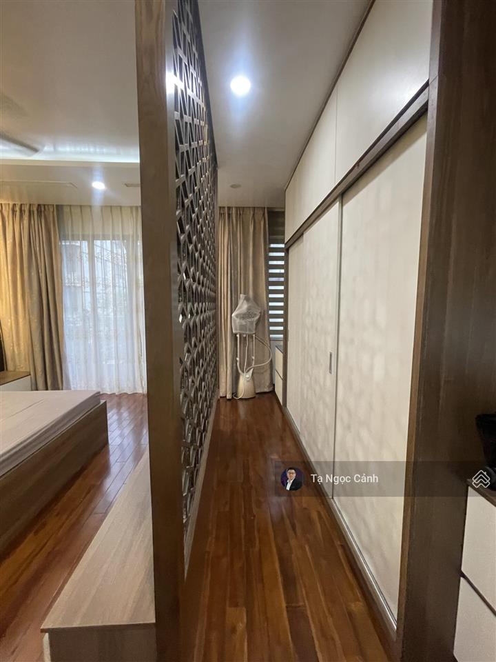 Cho thuê biệt thự 255m2, giá chỉ 25 triệu/thang