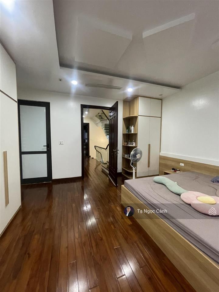 Cho thuê biệt thự 255m2, giá chỉ 25 triệu/thang