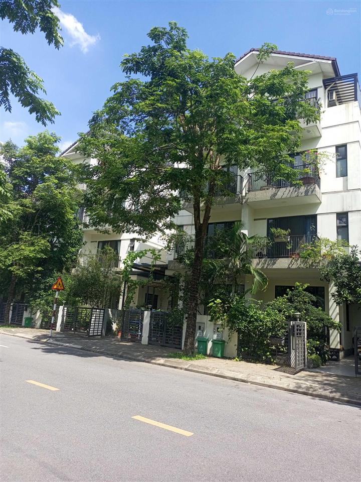 Cho thuê liền kề 95 m2 vinhomes thăng long, giá chỉ 16 triệu/tháng