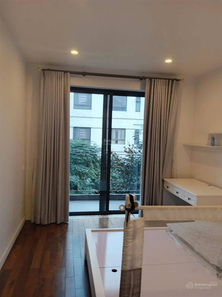 Cho thuê biệt thự view vườn hoa 154m2. 19,5 triệu/th