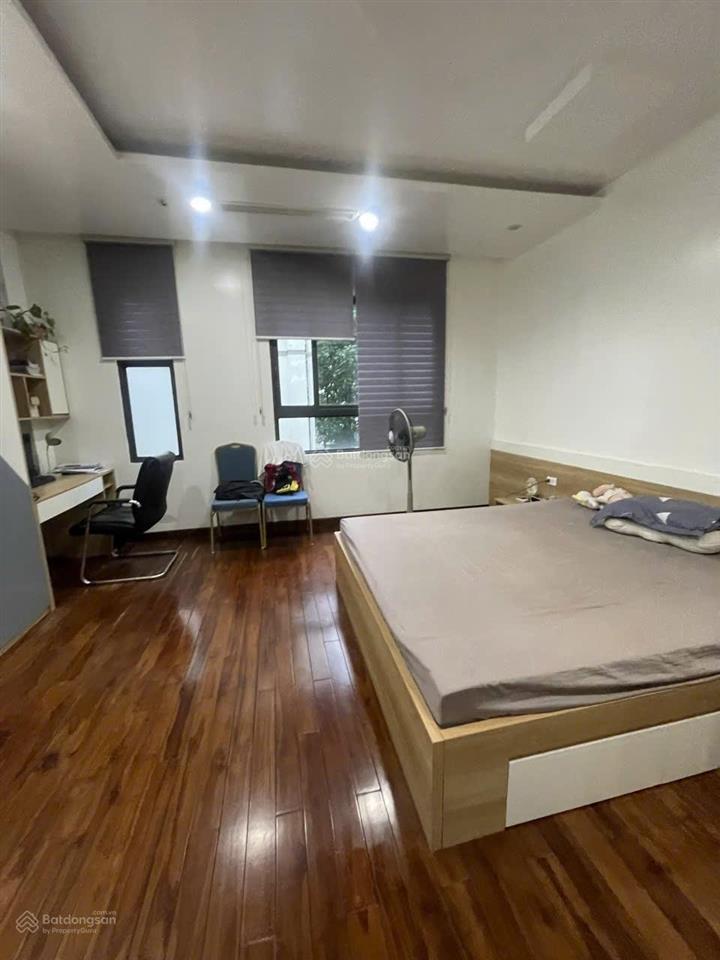 Biệt thự 154m2 vinhomes, đông nam, chỉ 22 triệu/tháng