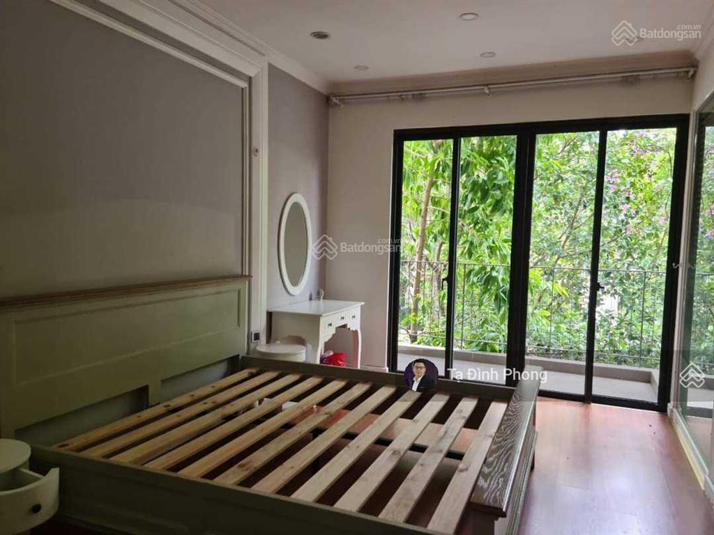 Cho thuê biệt thự vinhomes thăng long dt 130m2, 18 triệu/tháng,  0888 801 ***