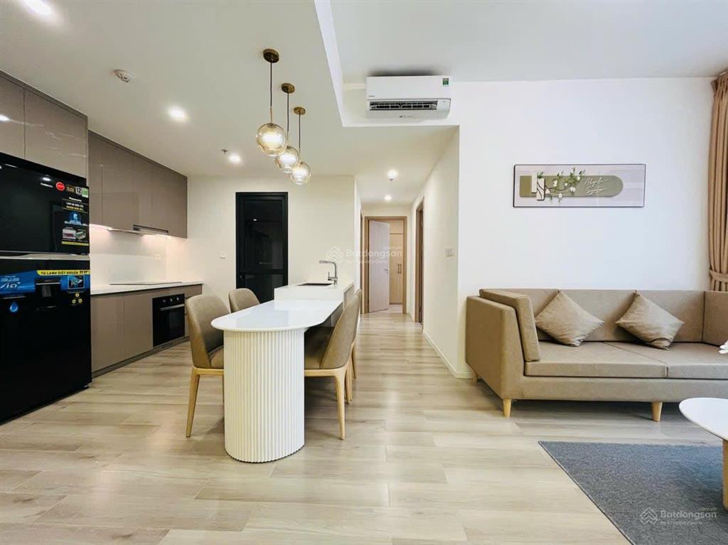 Cho thuê căn hộ cao cấp vinhomes grand park