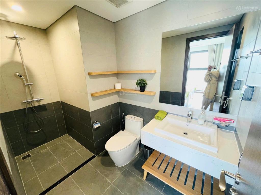 Cho thuê 2pn full nội thất cao cấp đẹp, view đẹp mát quanh năm
