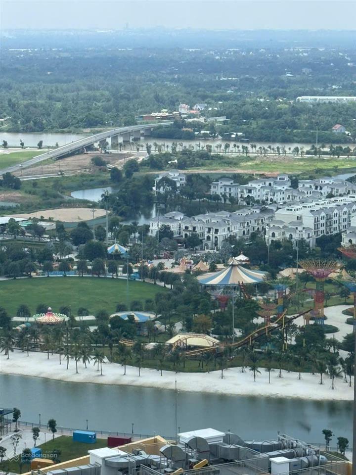 Cho thuê 2pn full nội thất cao cấp đẹp, view đẹp mát quanh năm