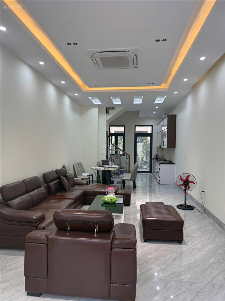 Cần bán nhanh căn liền kề tđ3 vinhomes oceanpark 3, hoàn thiện full, 9,3 tỷ có thương lượng