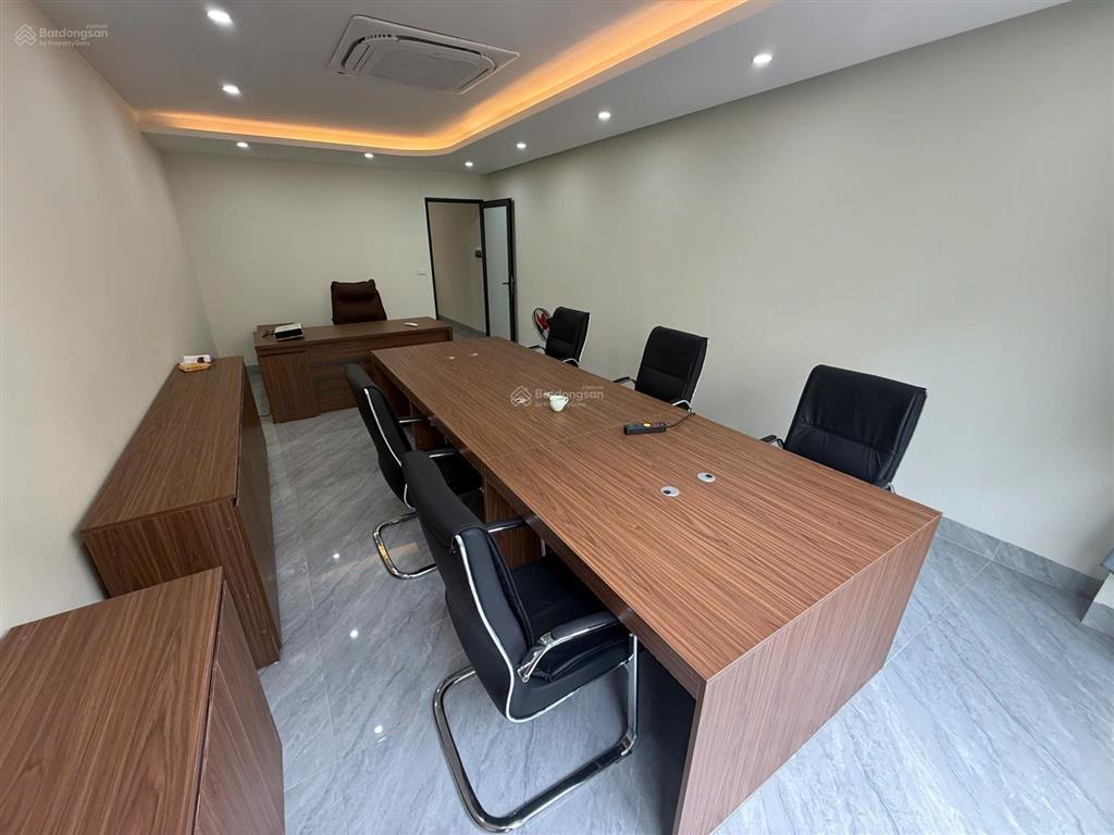 Cần bán nhanh căn liền kề tđ3 vinhomes oceanpark 3, hoàn thiện full, 9,3 tỷ có thương lượng