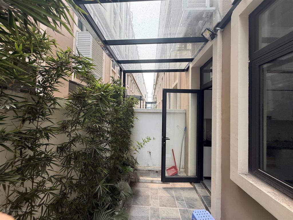 Cần bán nhanh căn liền kề tđ3 vinhomes oceanpark 3, hoàn thiện full, 9,3 tỷ có thương lượng
