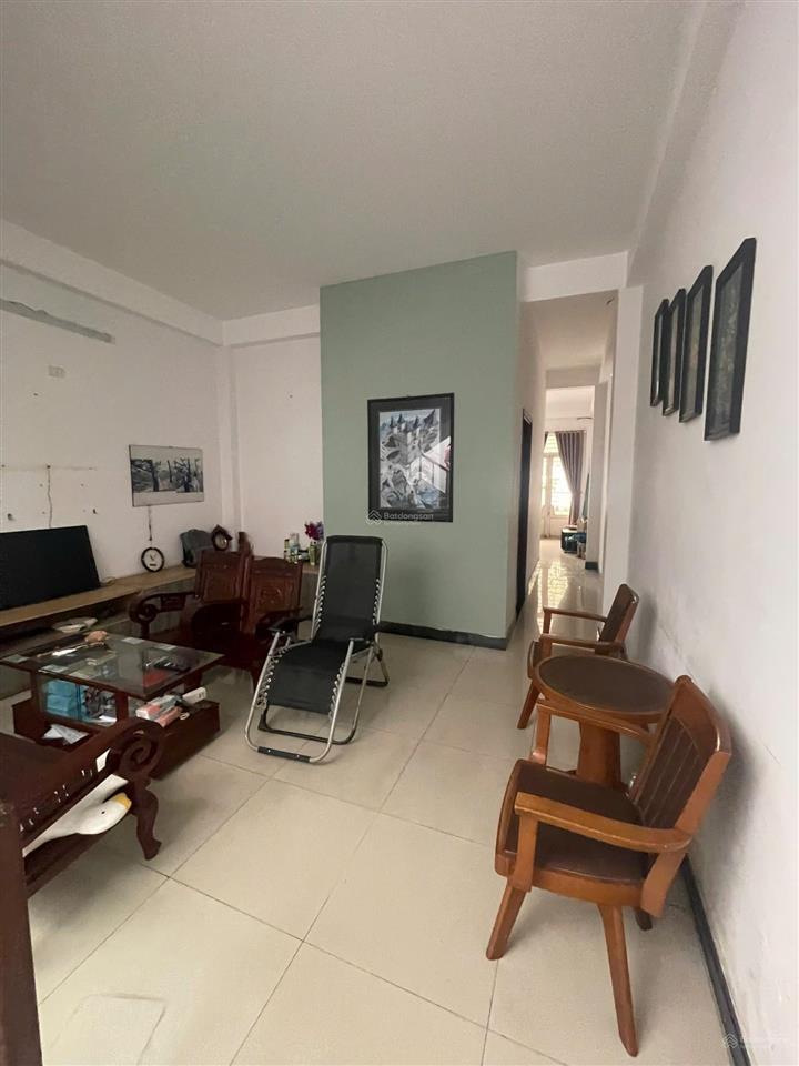 Bán nhanh nhà 3 tầng hoàng hoa thám 126m2 giá chỉ 29,7 tỉ