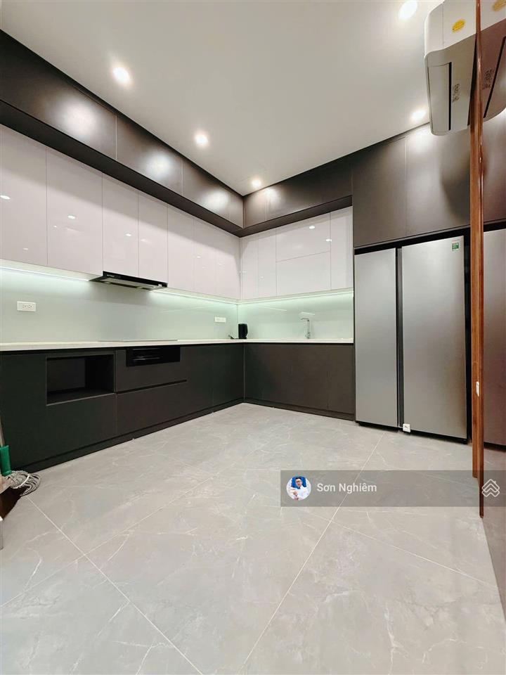 Ngộp quá rồi  giảm hẳn 5 tỷ  đống đa  ô tô tránh  kinh doanh  khu phân lô 4 tầng 43m2