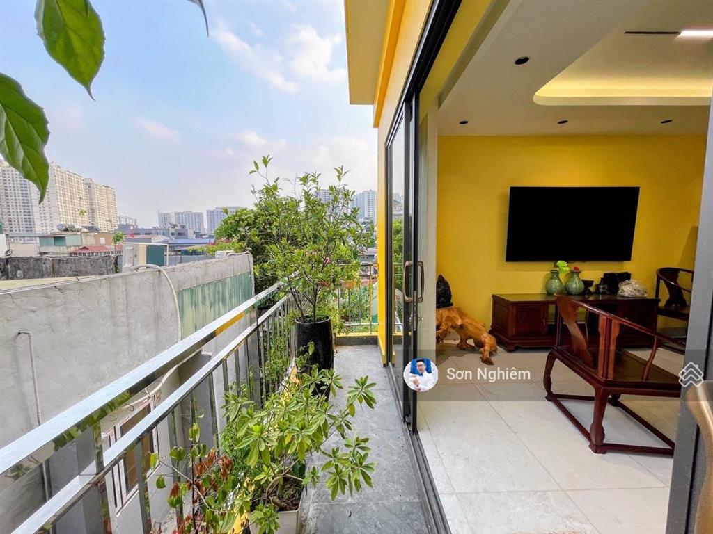 Hai bà trưng  phân lô  oto tránh  75m2 x 7 tầng thang máy  nhỉnh 23 tỷ