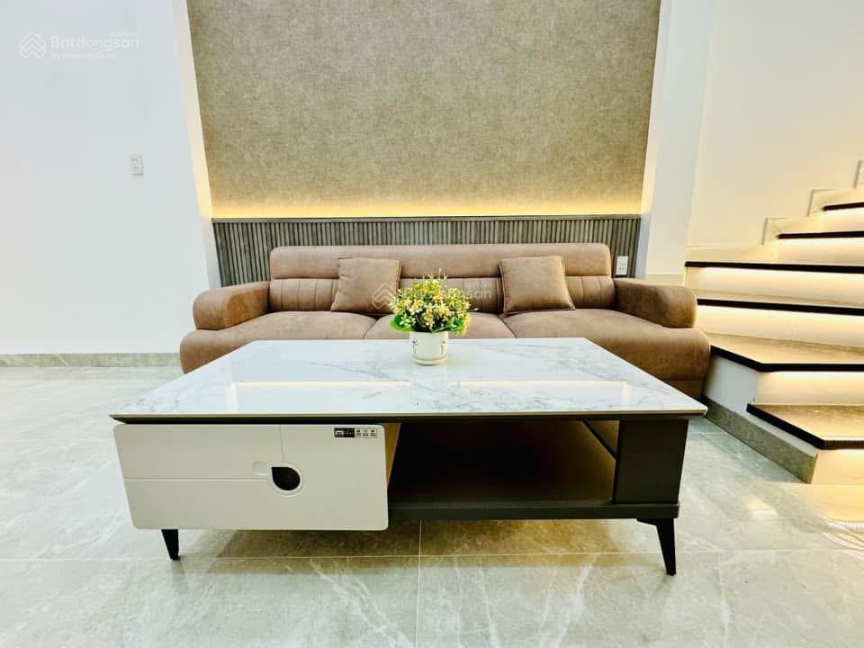 Nhà 2 tầng mt trần cao vân  nhà mới full nội thất, tiện kinh doanh
