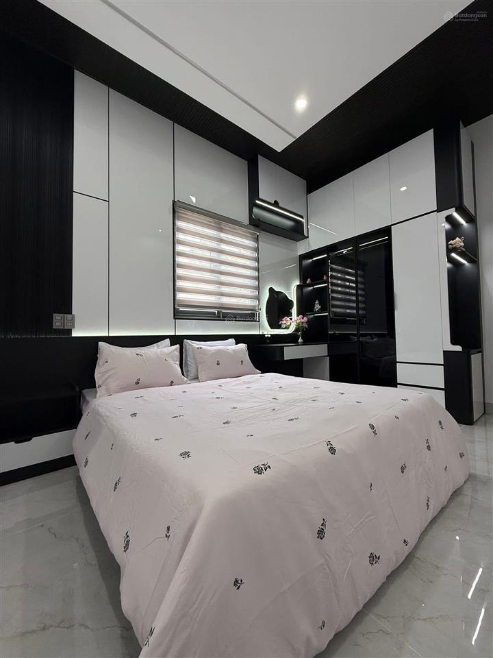 Bán cả 2 căn nhà liền kề trước sau mt đường tô vĩnh diện  164m2  full nội thất mới đầy đủ