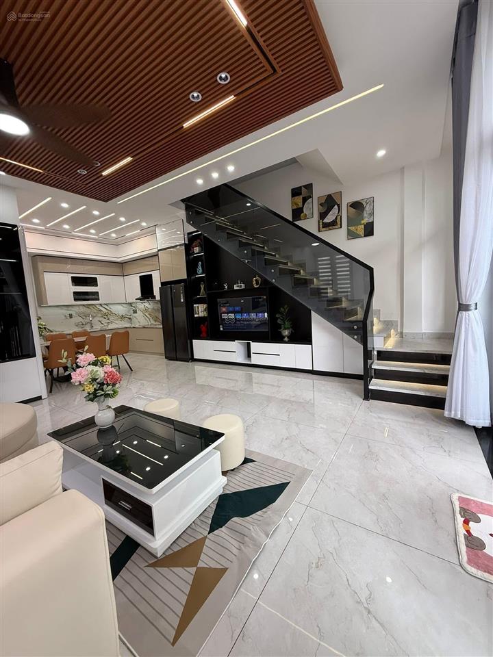 Bán cả 2 căn nhà liền kề trước sau mt đường tô vĩnh diện  164m2  full nội thất mới đầy đủ