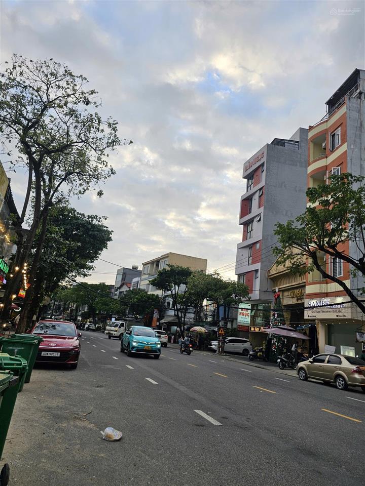 Nhà 3 tầng mt đống đa, giá siêu hời, chỉ 9 tỷ 800