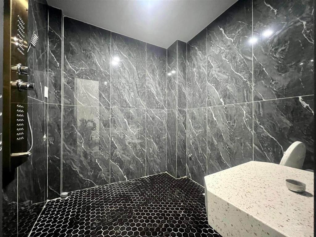 Chỉ 7 tỷ 3 nhà 3 tầng mt huỳnh ngọc huệ, cho thuê 20tr/tháng