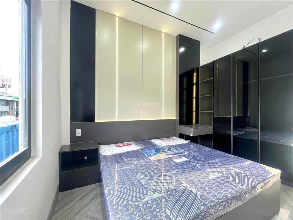 Chỉ 7 tỷ 3 nhà 3 tầng mt huỳnh ngọc huệ, cho thuê 20tr/tháng