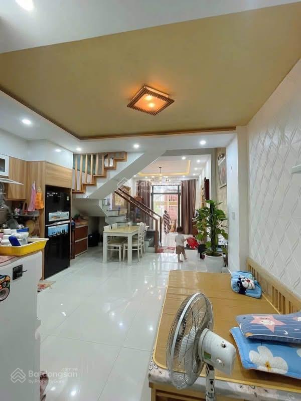 Nhà mt xuân hòa  thanh khê, giá chỉ bằng nhà kiệt 6tỷ950