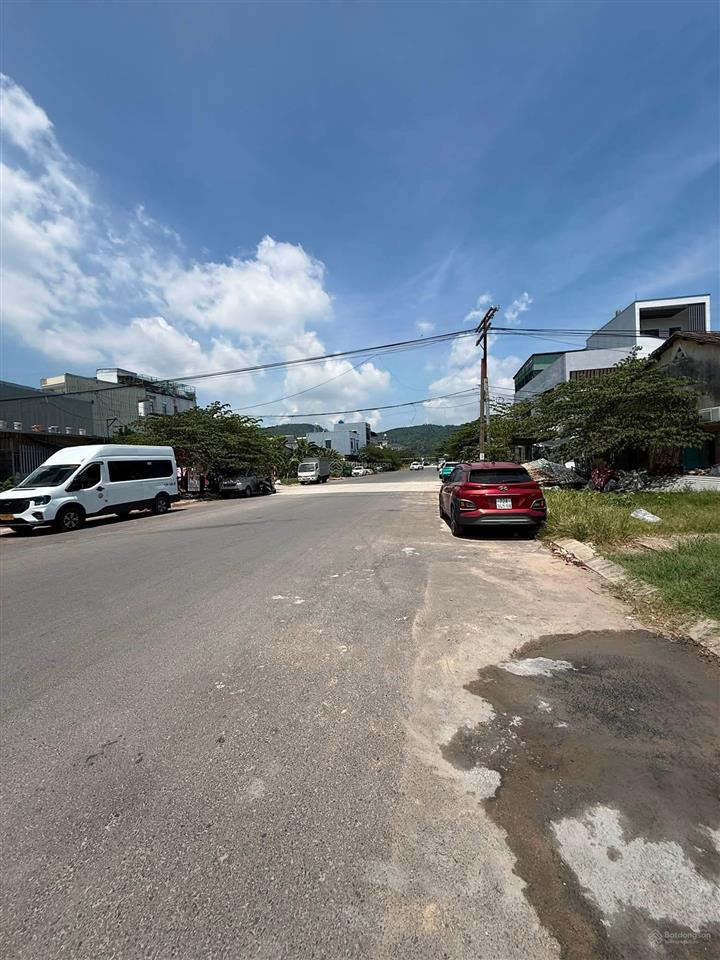 Lô đất mt đường 27m đinh thị vân  thanh khê  ngang 5m2  giá chỉ 5 tỷ 450