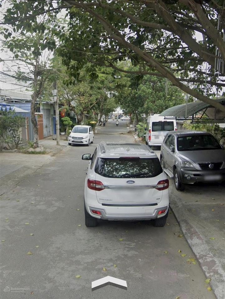 Bán nhà 2 tầng đường nguyễn trung ngạn  khuê trung