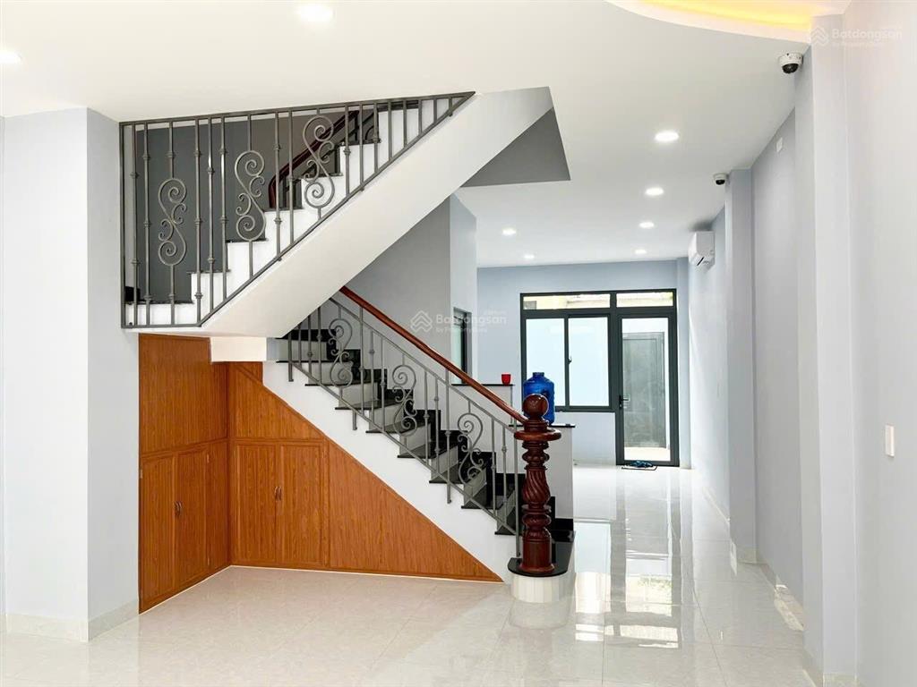 Bán nhà riêng tại 65/6 kênh tân hóa, 13,8 tỷ, 93,3 m², đẹp, nhiều tiện ích