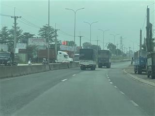 7.5ty,863m2 mặt tiền võ nguyên giáp. gần c11 phường phước tân, trên đất có 3 căn nhà đang cho thuê