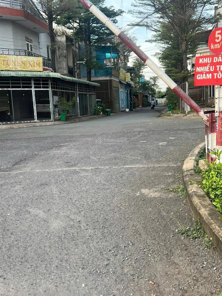 Nhà khu dân cư tín nghĩa ngay đường điều xiển b.án nhà 1 lầu 1 trệt.khu dân cư tín nghĩa,long bình