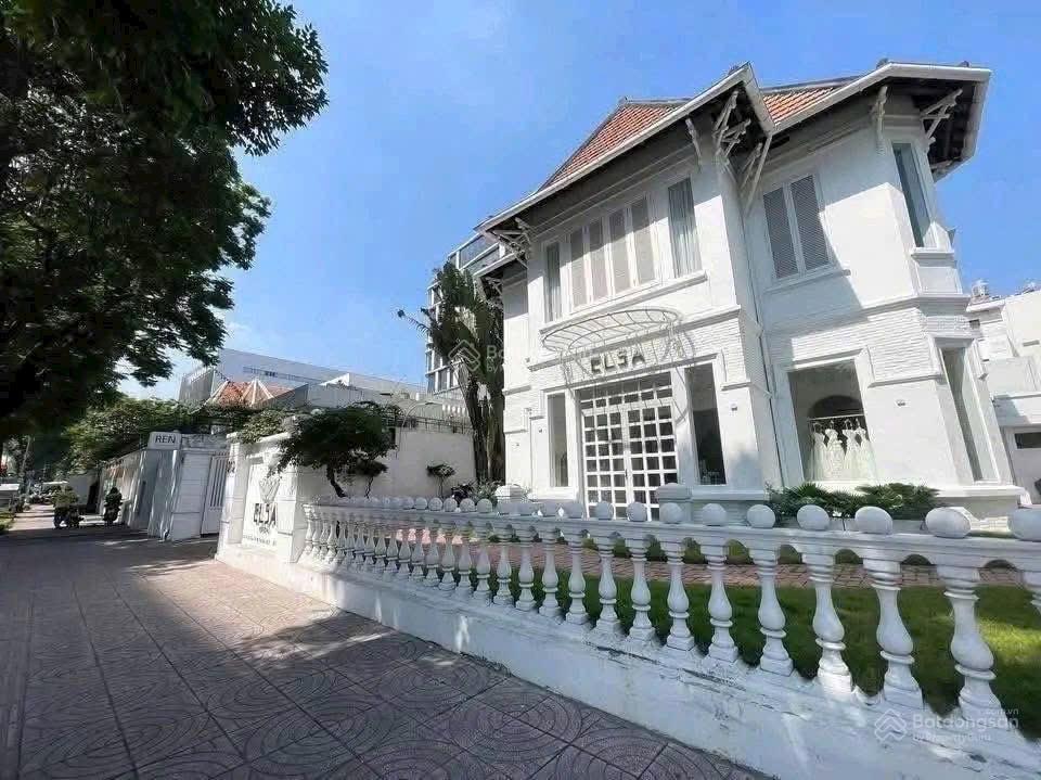 Biệt thự góc 2 mặt tiền võ thị sáu, quận 3 212 võ thị sáu, p. võ thị sáu, q.3, tp. hcm