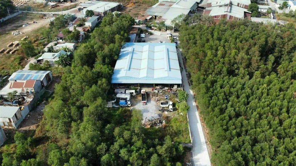 Bán nhà xưởng 4500m2 góc 2 mặt tiền đẹp còn mới tại phước tân, biên hòa, ngang 36m, nh 40m sổ riêng