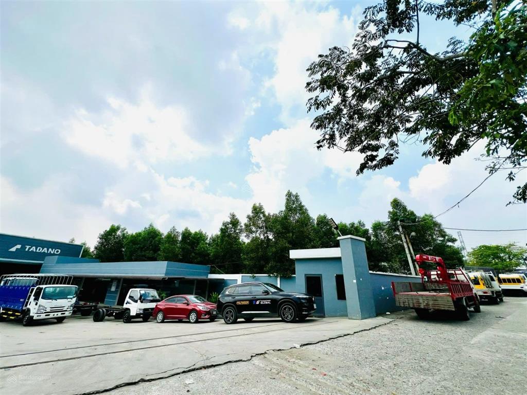 Bán nhà xưởng 4500m2 góc 2 mặt tiền đẹp còn mới tại phước tân, biên hòa, ngang 36m, nh 40m sổ riêng