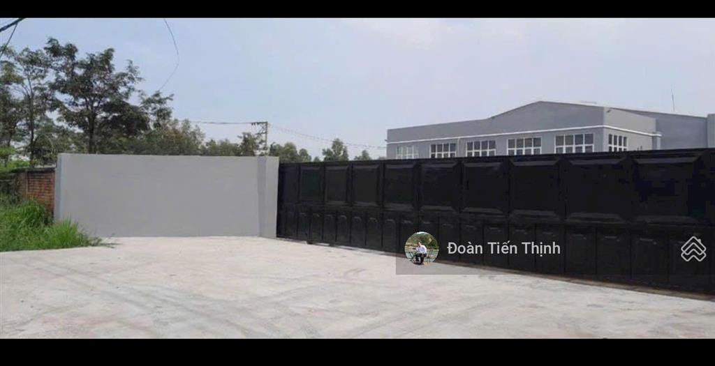 Bán nhà xưởng 2 mặt tiền có 6000m skc, dt đất 14 000m2, 1.4 ha tại phường phước tân  đồng nai