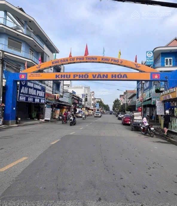 Bán đất tặng nhà cấp 4 đường b4 khu dân cư phú thịnh ngay cổng 11 khu buôn bán sầm uất 103.5m2