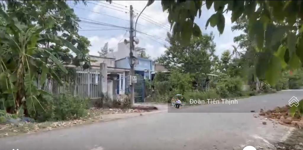 Đất 2677.2m2 cù lao thạnh hội giá 3.4 tr/m2, ngang 32m