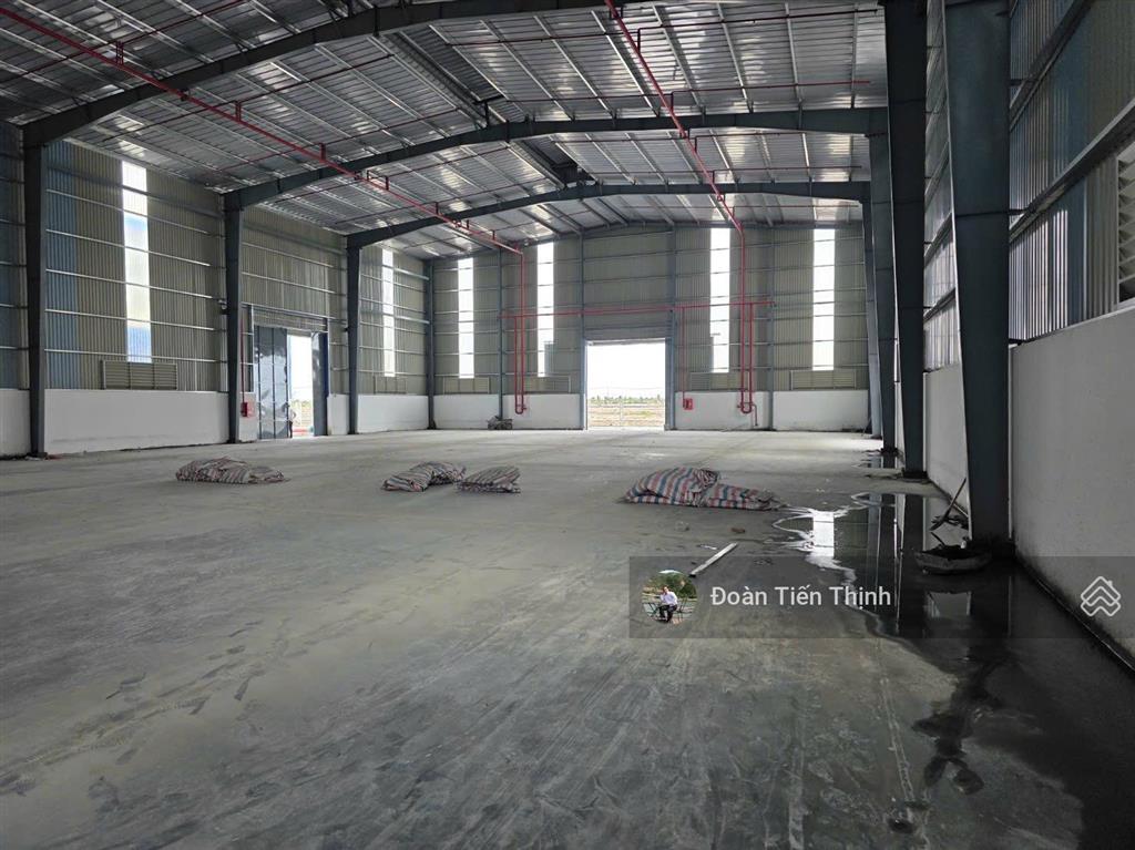 Bán xưởng tiếp nhận xi mạ, phân bón kcn long an (mới 100%)
diện tích đất 3.800m2 (thời hạn 2069).