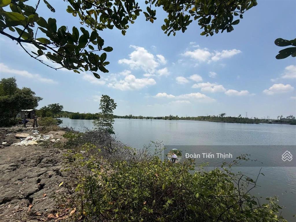 Quỹ đất 9,3 hecta đất nuôi trồng thuỷ sản (400m mặt sông) hợp làm các dự án sinh thái | retrea