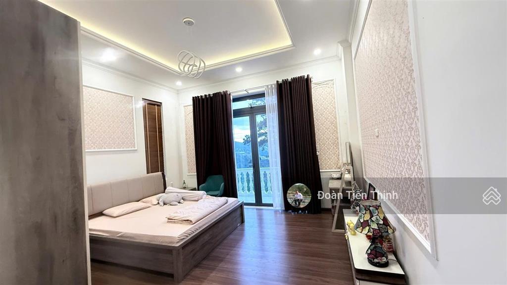 Cho thuê nguyên căn biệt thự 1 trệt 2 lầu full nội thất cơ bản tại khu trung tâm phường thống nhất