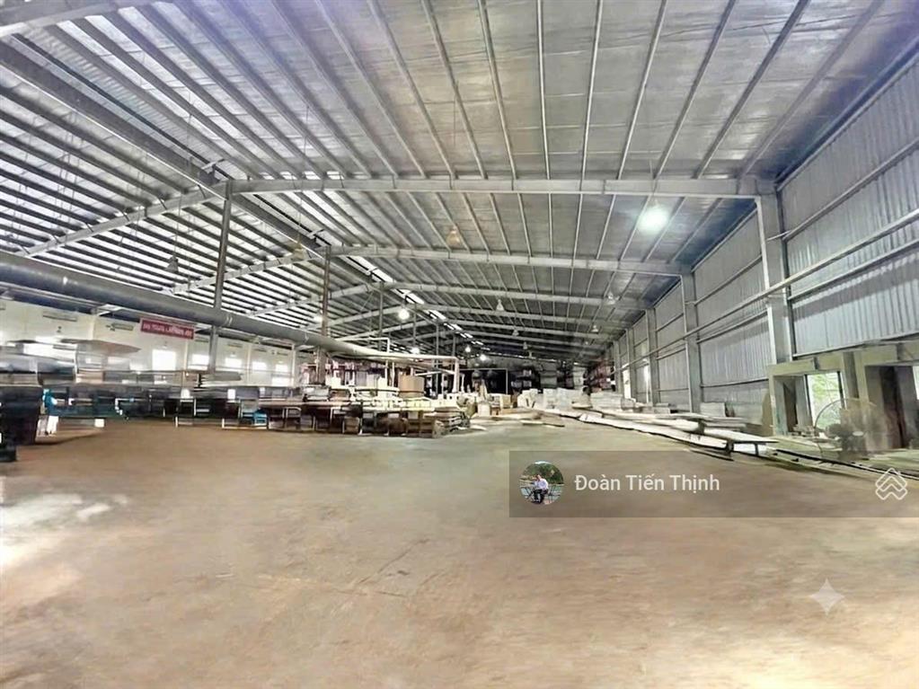  bán xưởng kcn nhơn trạch 30.000 m2 chỉ 7 triệu usd
 dt 30.000 m2
 dt xưởng 21.000 m2