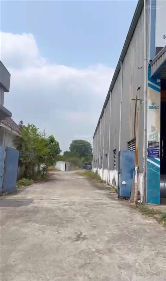 Cho thuê mặt bằng mặt tiền đại lộ bình dương  6000m2 giá thuê 65 triệu / tháng