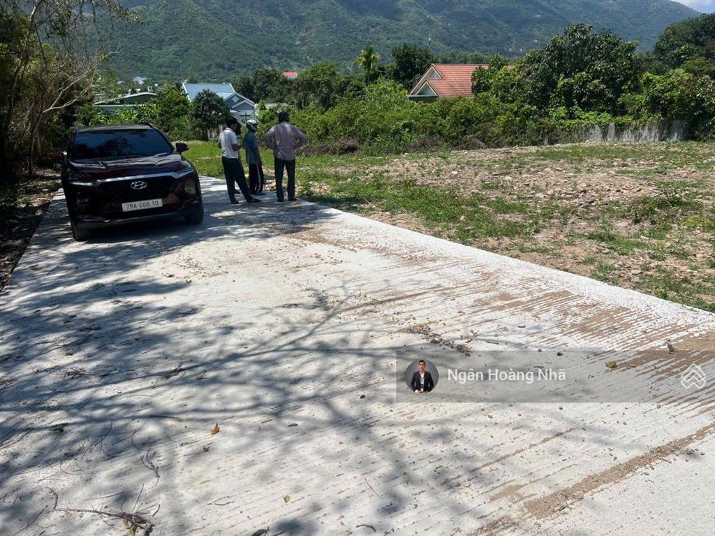 Bán 123m2 giá chỉ 1.35 tỷ đất sổ hồng đường số 81 bình hòa, phước hạ, nam nha trang