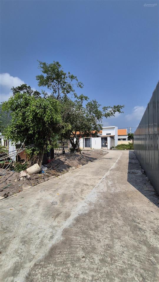 Chỉ 1 tỷ 280tr lô đất full thổ cư sổ hồng riêng hẻm 1 đường bình hòa, phước hạ, nam nha trang