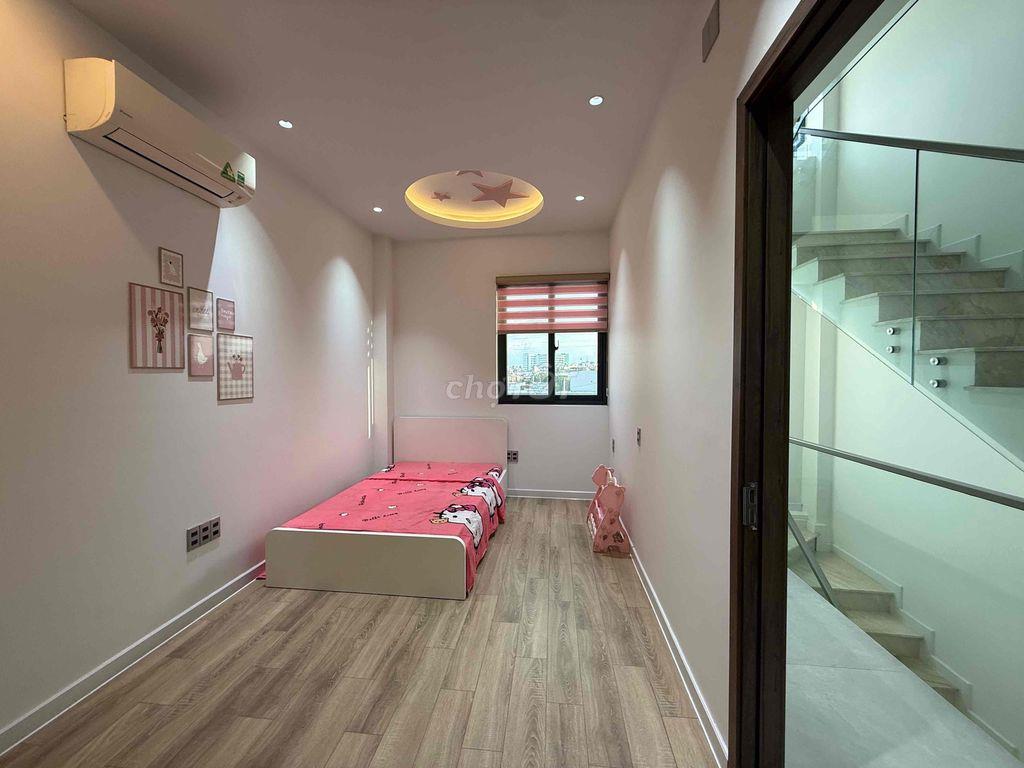 NHÀ CUỐI ĐƯỜNG NGUYỄN OANH GÒ VẤP NGAY CẦU VƯỢT NGÃ TƯ GA