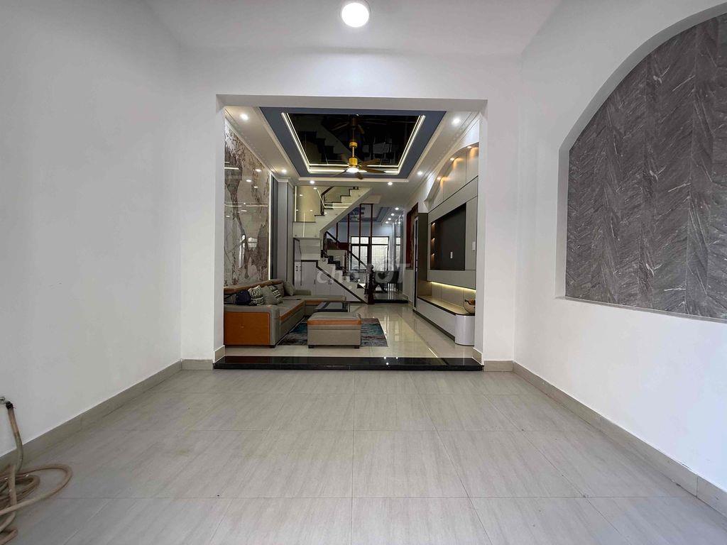 NHÀ 1 TRỆT 3 LẦU KHU ĐỒNG BỘ TRUNG TÂM PHƯỜNG THẠNH XUÂN QUẬN 12