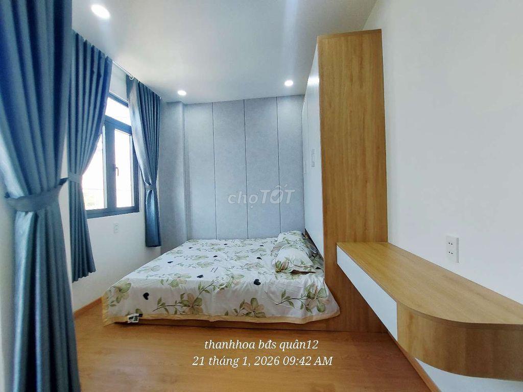 Nhà phố xây mới , 3 phòng ngủ , đường tx 52 vào 200 m