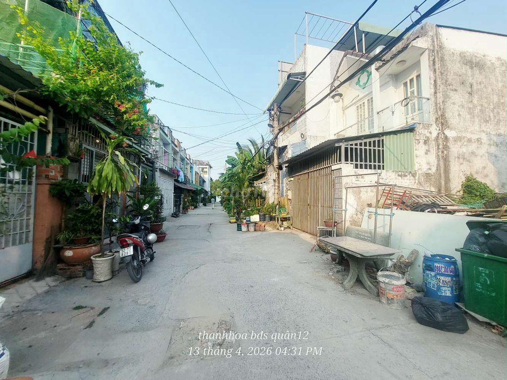 Bán đất ngang 4 dài 16 mặt tiền đường thông xe hơi