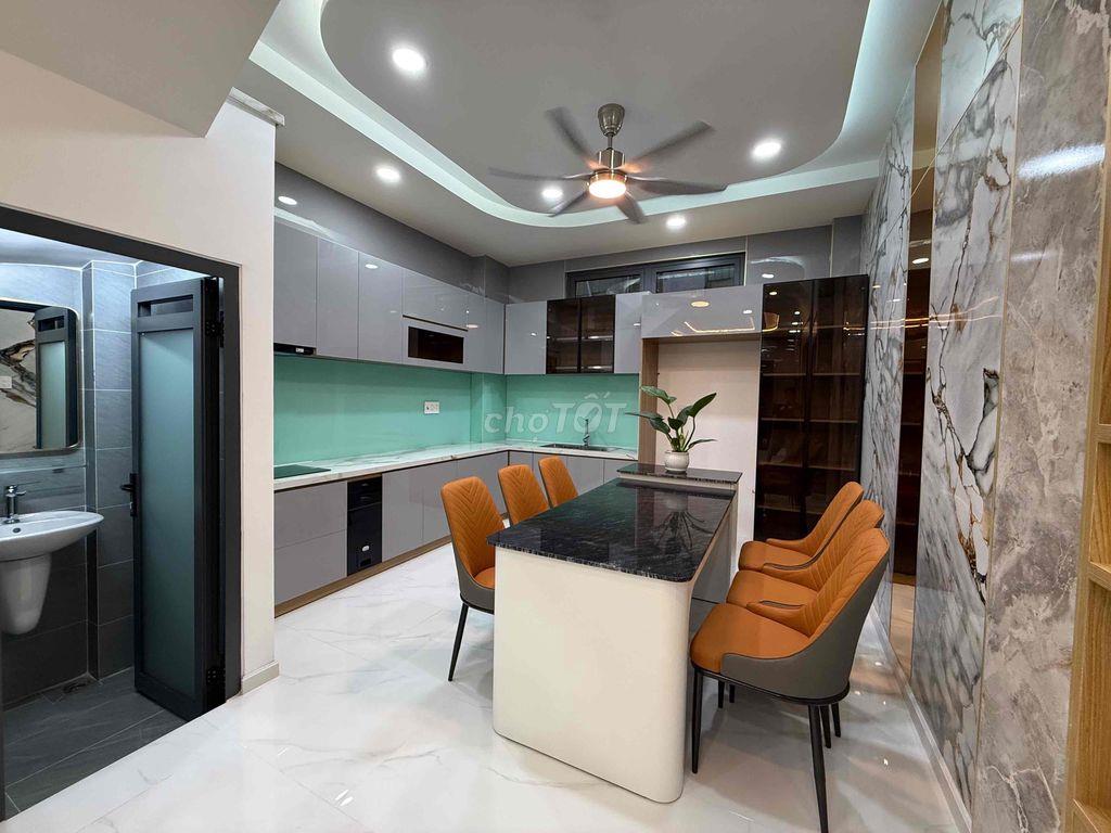 nhà 2 lầu xây mới gần cao đẳng điện lực Hà huy giáp