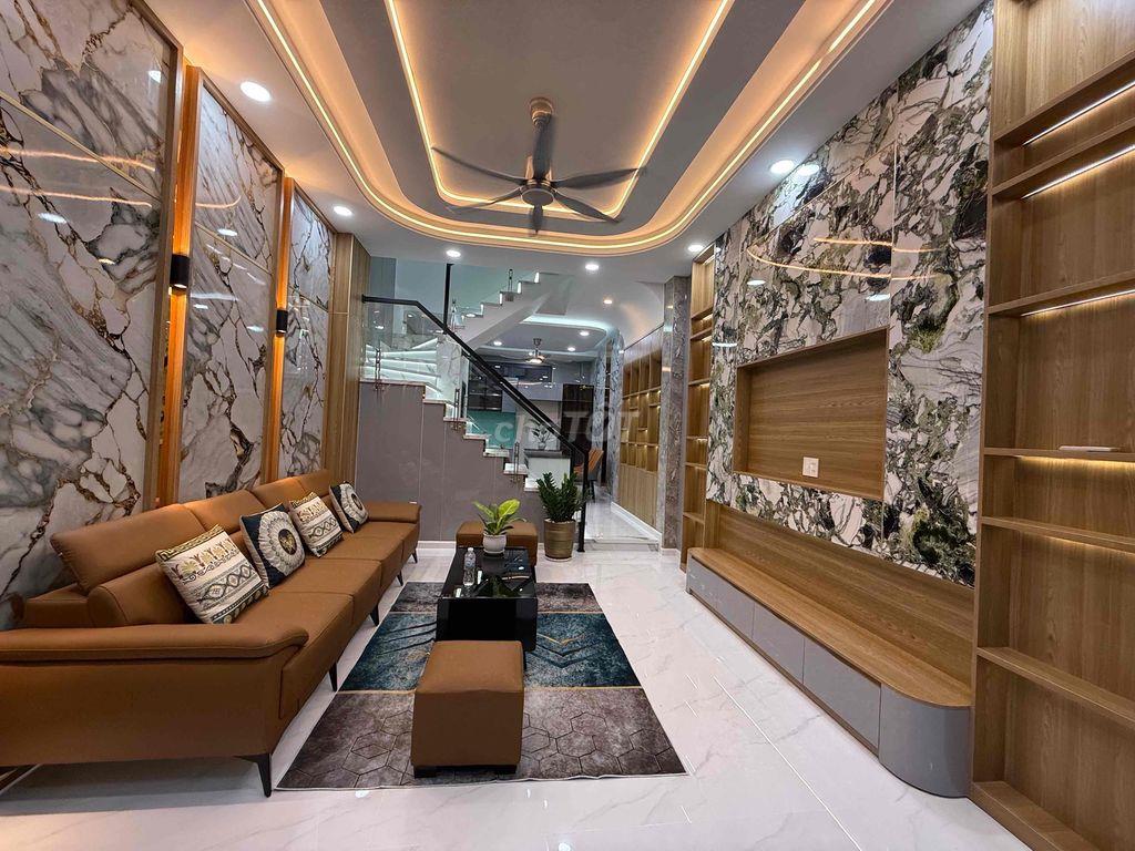 nhà 2 lầu xây mới gần cao đẳng điện lực Hà huy giáp