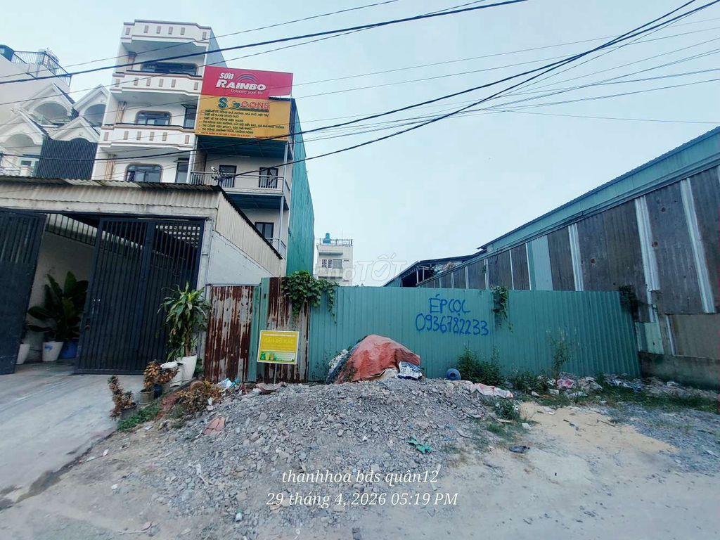 Đất ngang  10 dài 37  . Ngay Cao đẳng Điện Lực Hà Huy Giáp